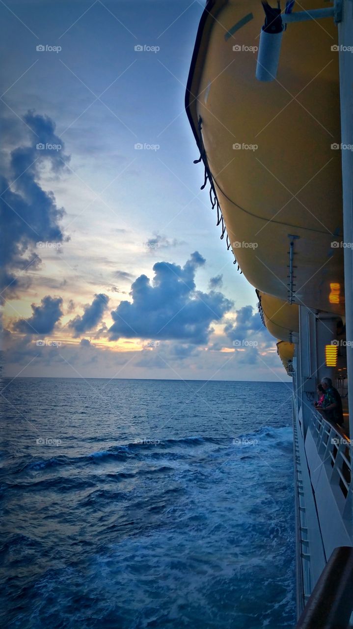 Sailing the Southern Caribbean