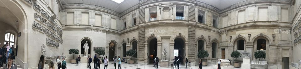 Museu do Louvre e suas belíssimas obras de arte