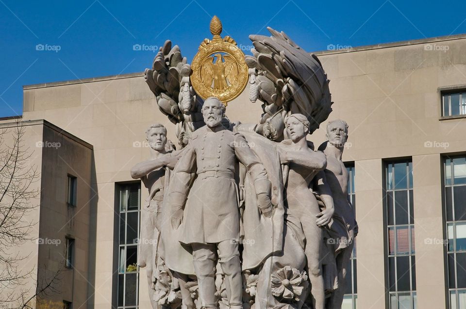 Washington DC statue