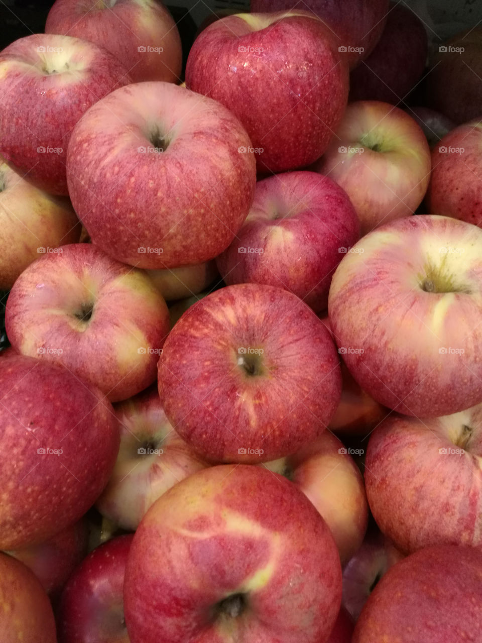 one apple a day keeps the doctor awa