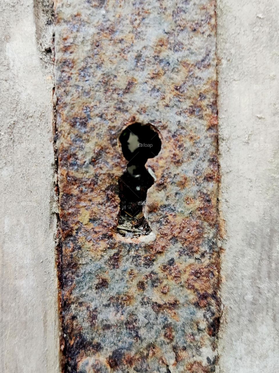 Rusty Keyhole