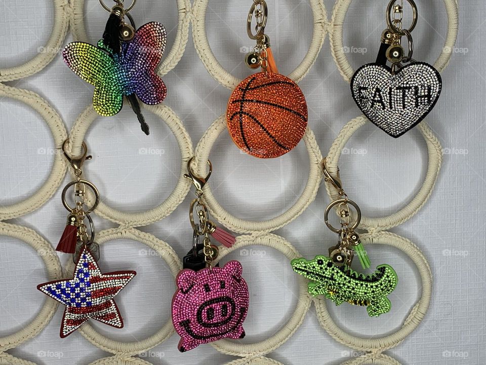 Popfizzy, a cute, glizy accessory for women or girls to add to their keychains, book bags, backpacks or purses. It's a perfect way to brighten up a day.