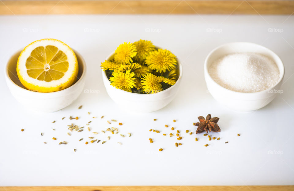 ingredients for dandelion jam🌼🍯