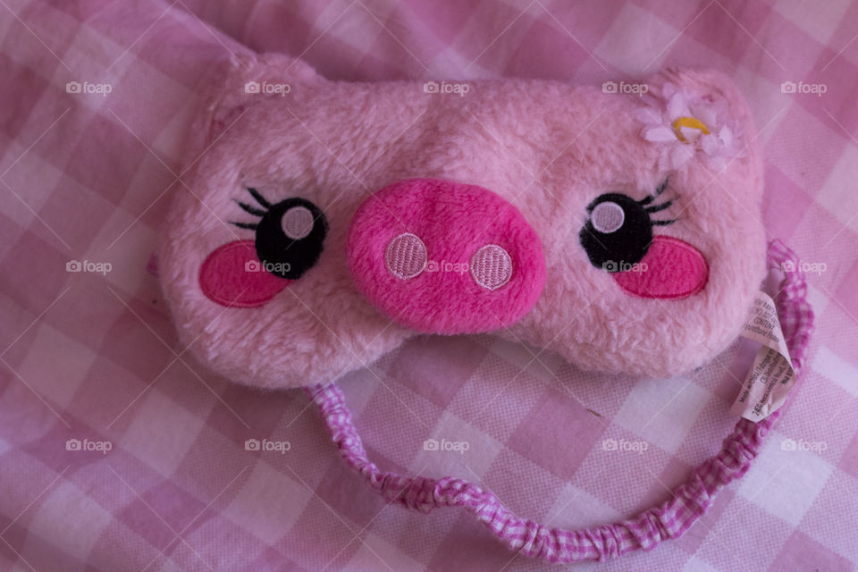 Piggy sleeping mask