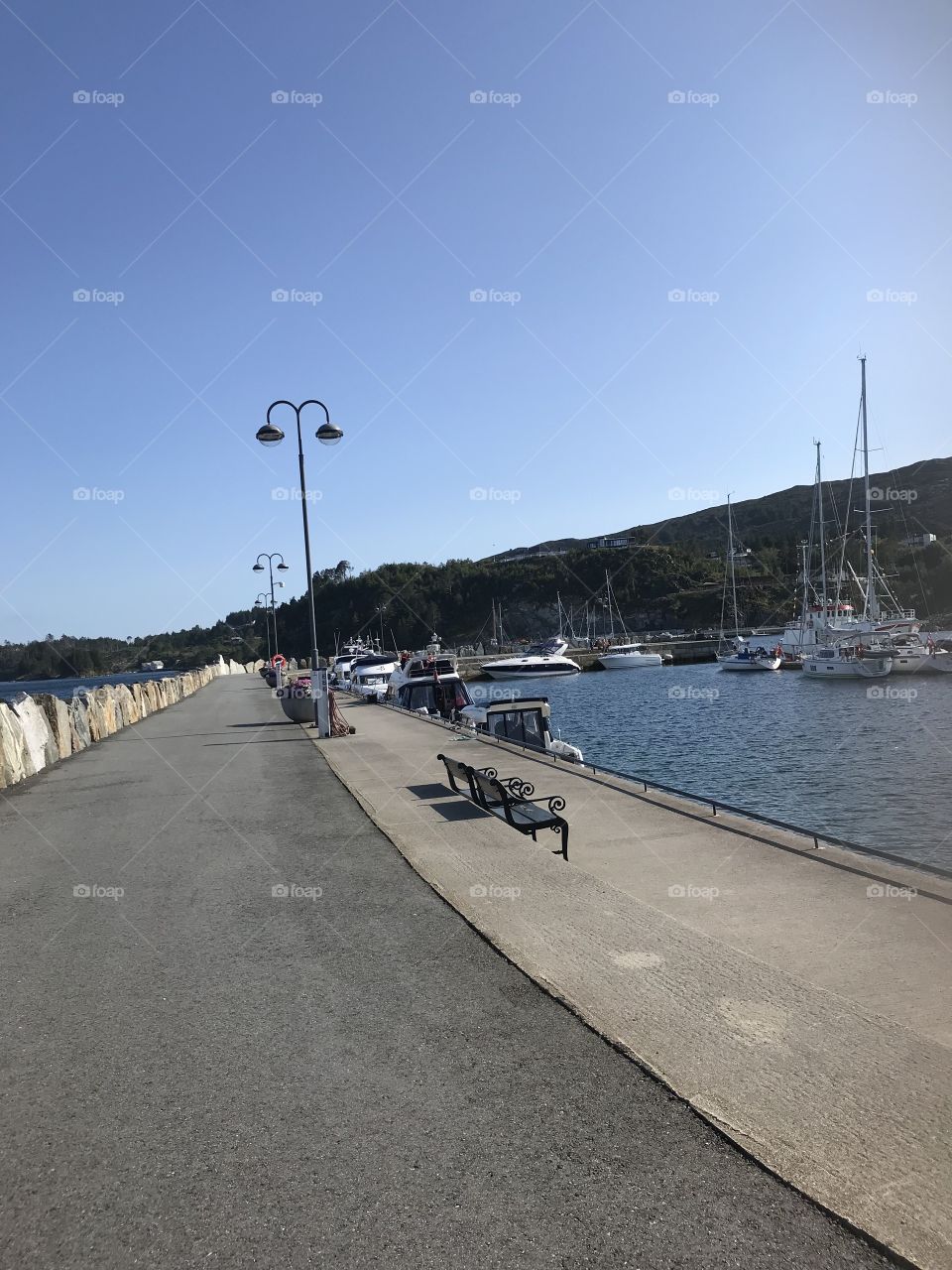 This picture is taken from the breakwater in Bekkjarvik in Austevoll.             