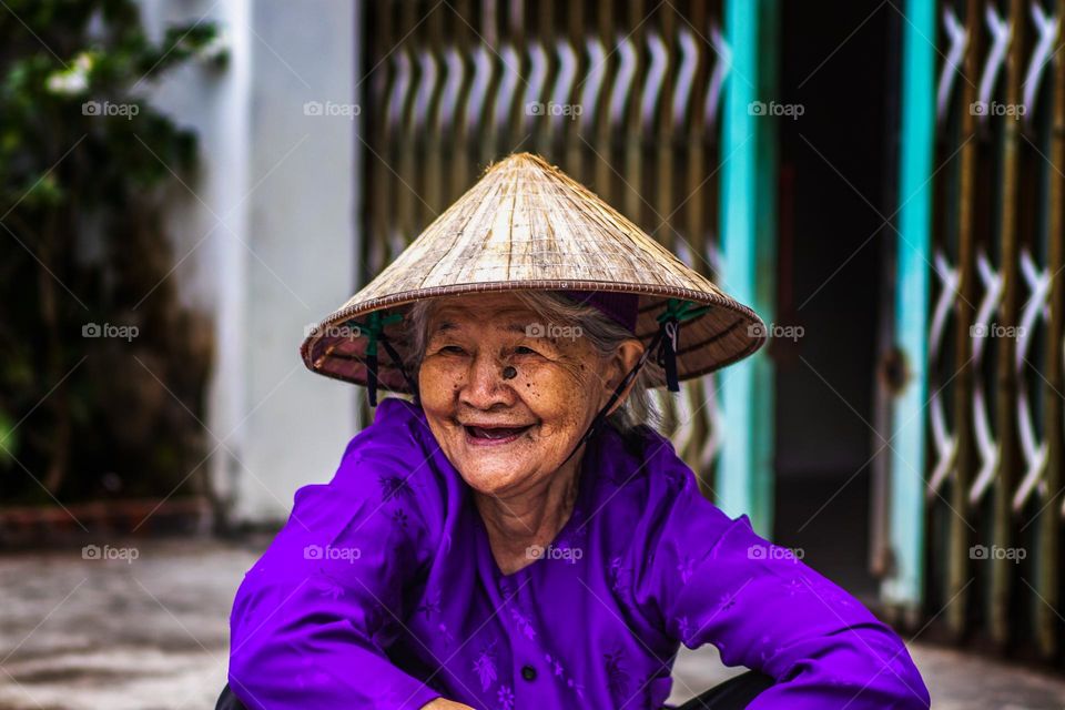 Vietnamese woman smiling 
