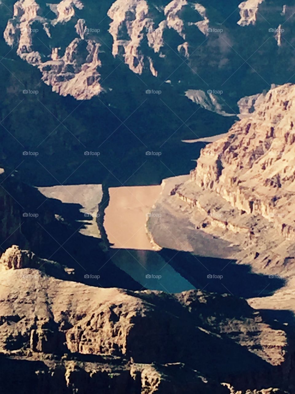 Flowing through the Grand Canyon 