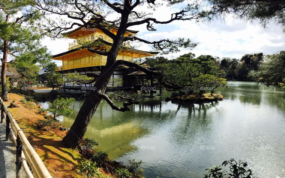Beautiful, historical japan. Breathtaking views, vibes, and culture. Simply breathtaking. 