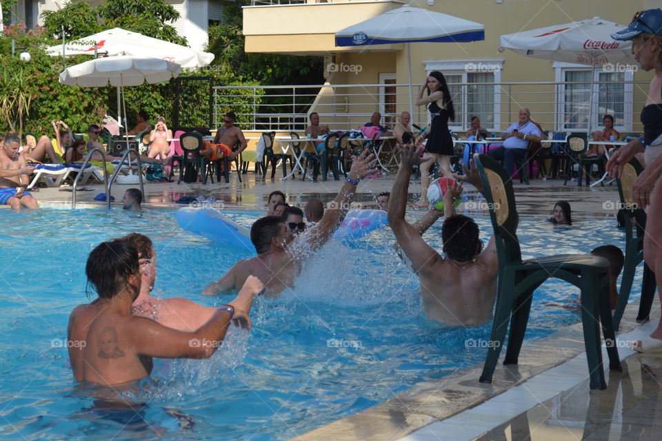 swimmingpool fun