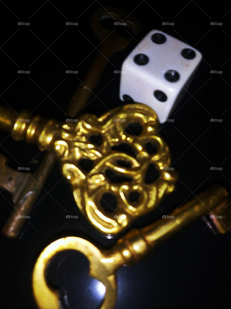skeleton keys & dice