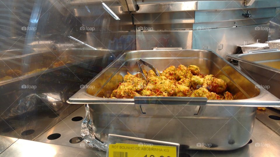 Deliciosos bolinhos de abóbora. Serviços de restaurantes.