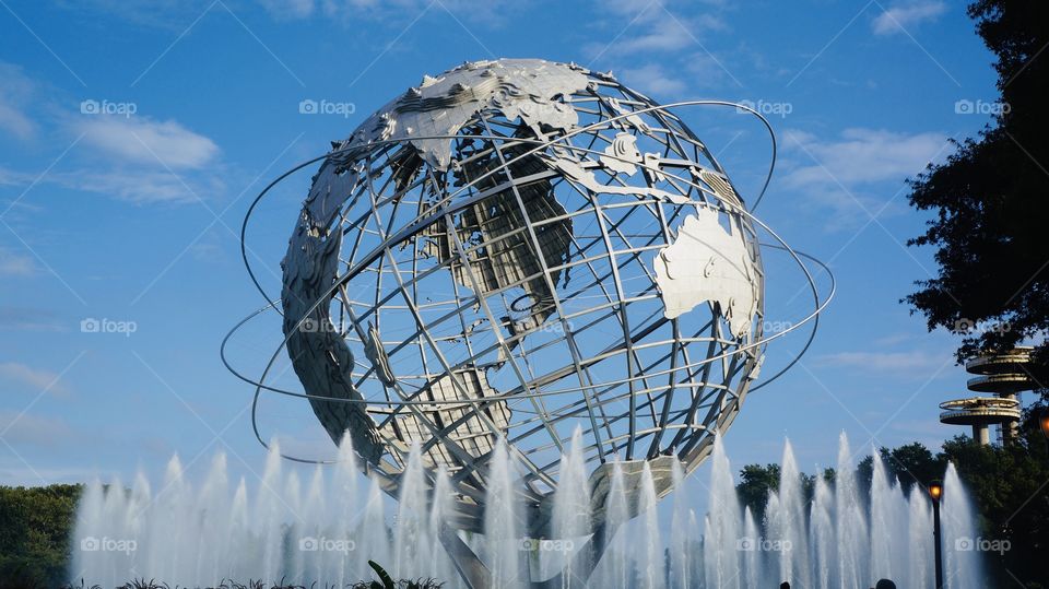 Unisphere fountain 