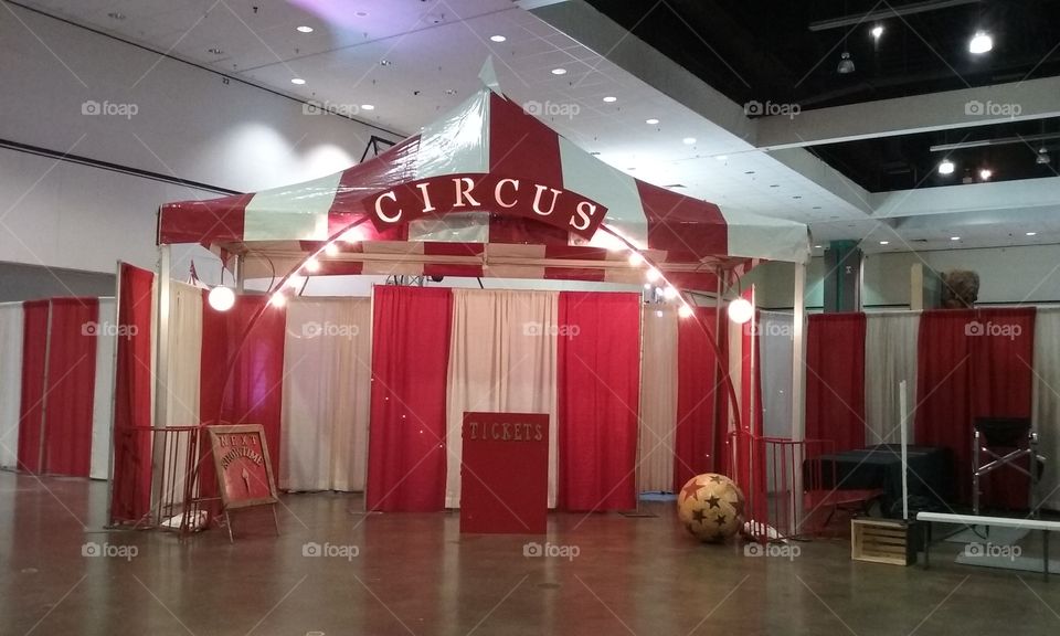 Pop up Circus