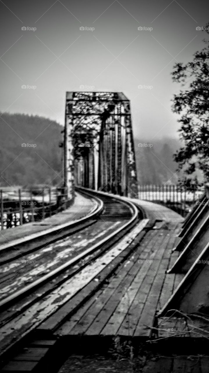 train bridge Oregon