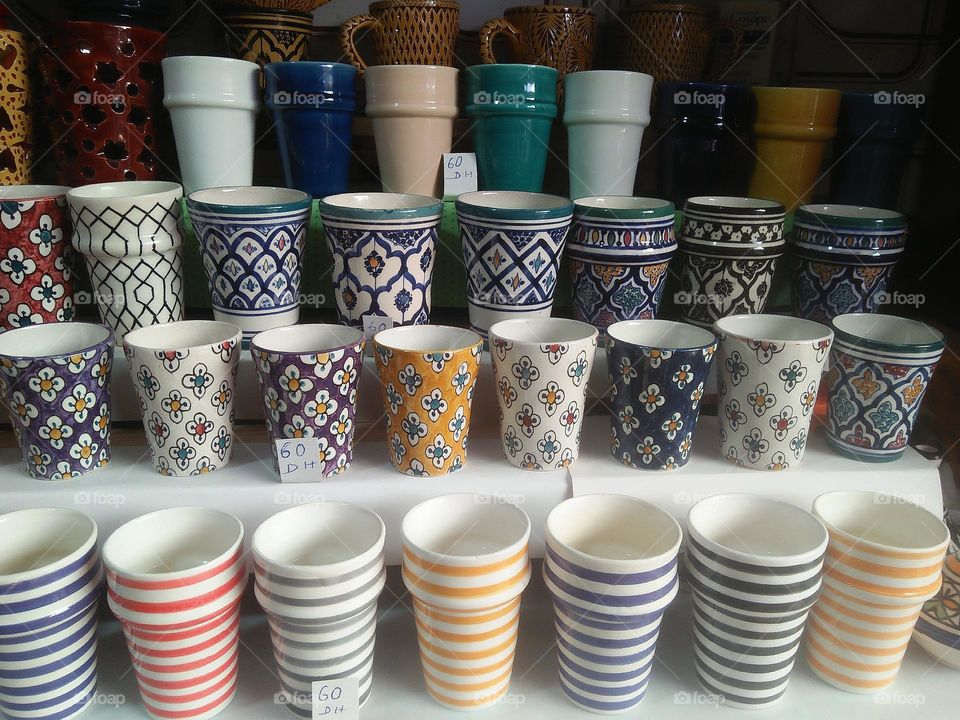 Craft product " pottery "