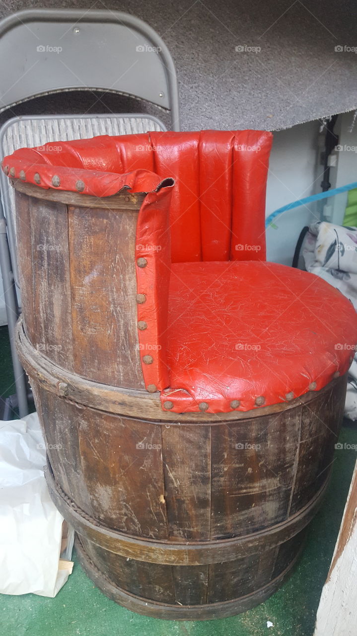 vintage wine barrel seat