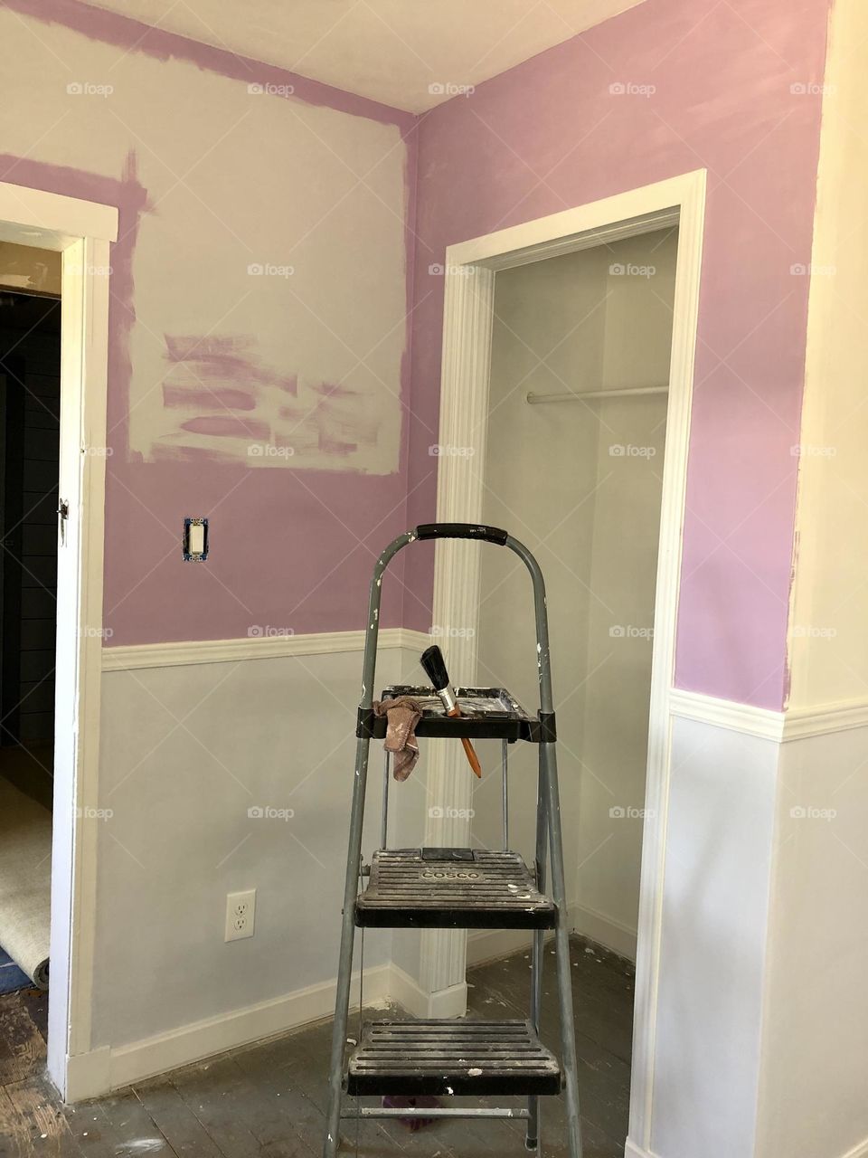 Painting a bedroom 