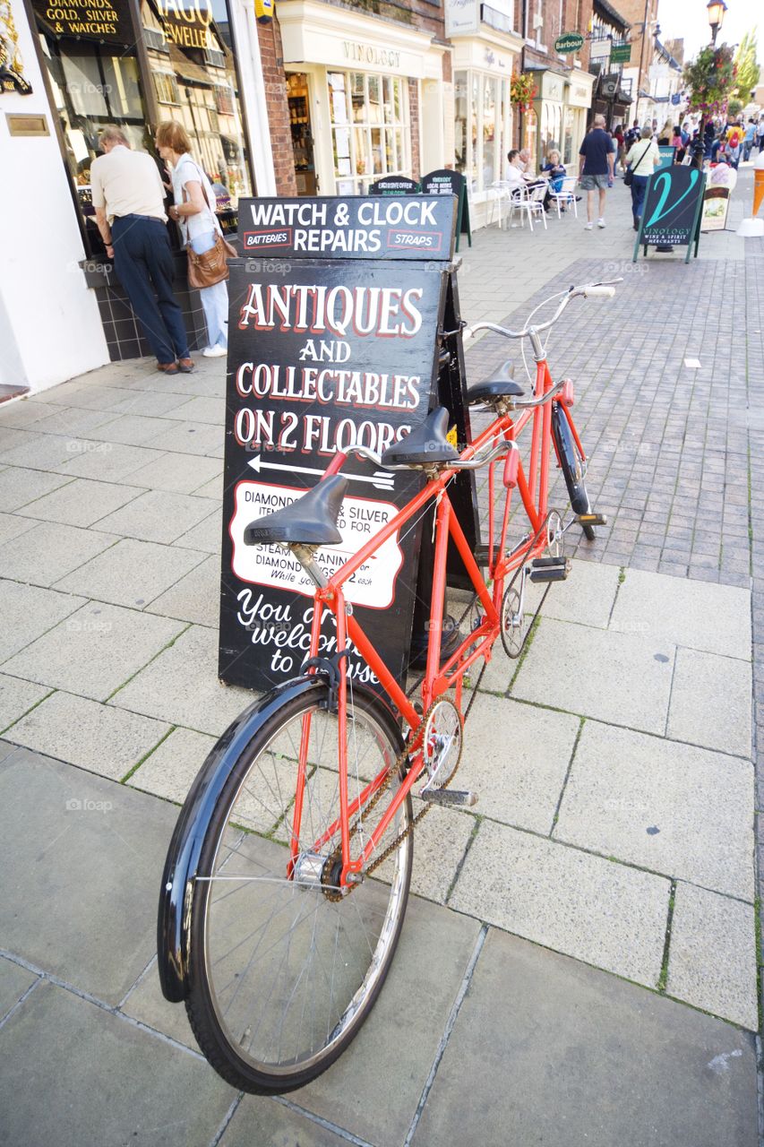 Tandem . Stratford 