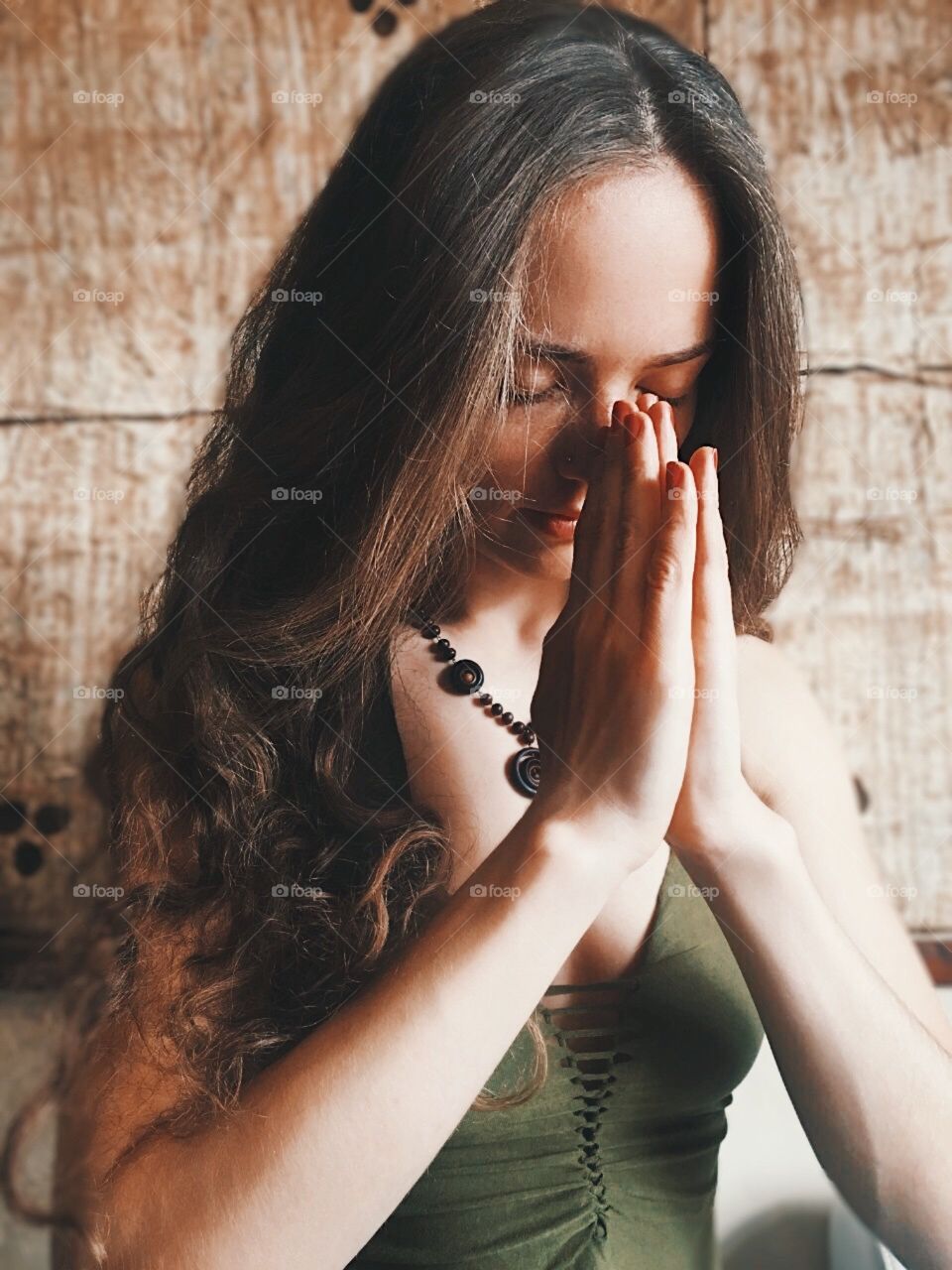 Girl pray