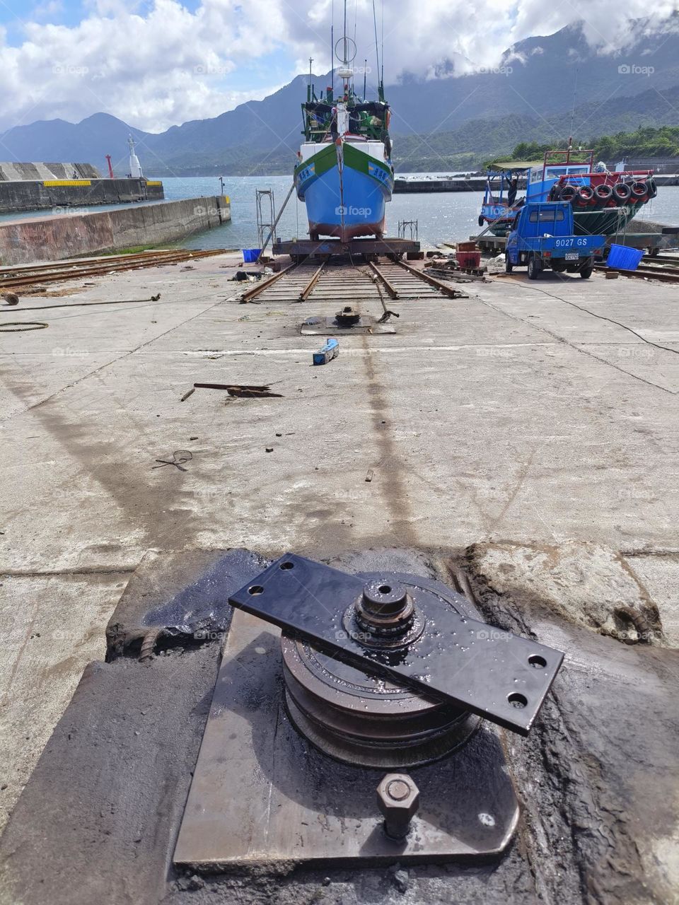 place where ships are built and repaired