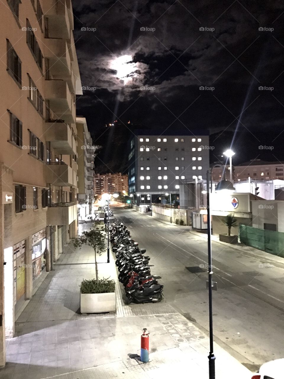 #streets#moon#sky#night#lights