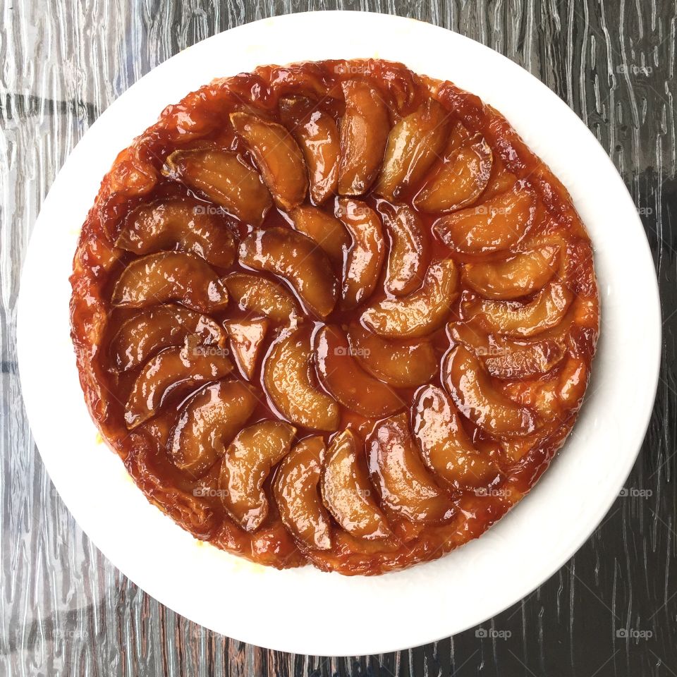 Tarte Tatin - delicious french dessert pastry with apple and caramel 