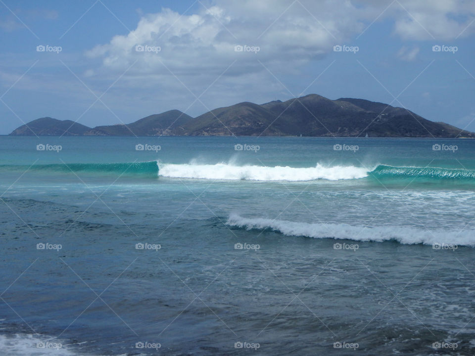 Tortola beach wave