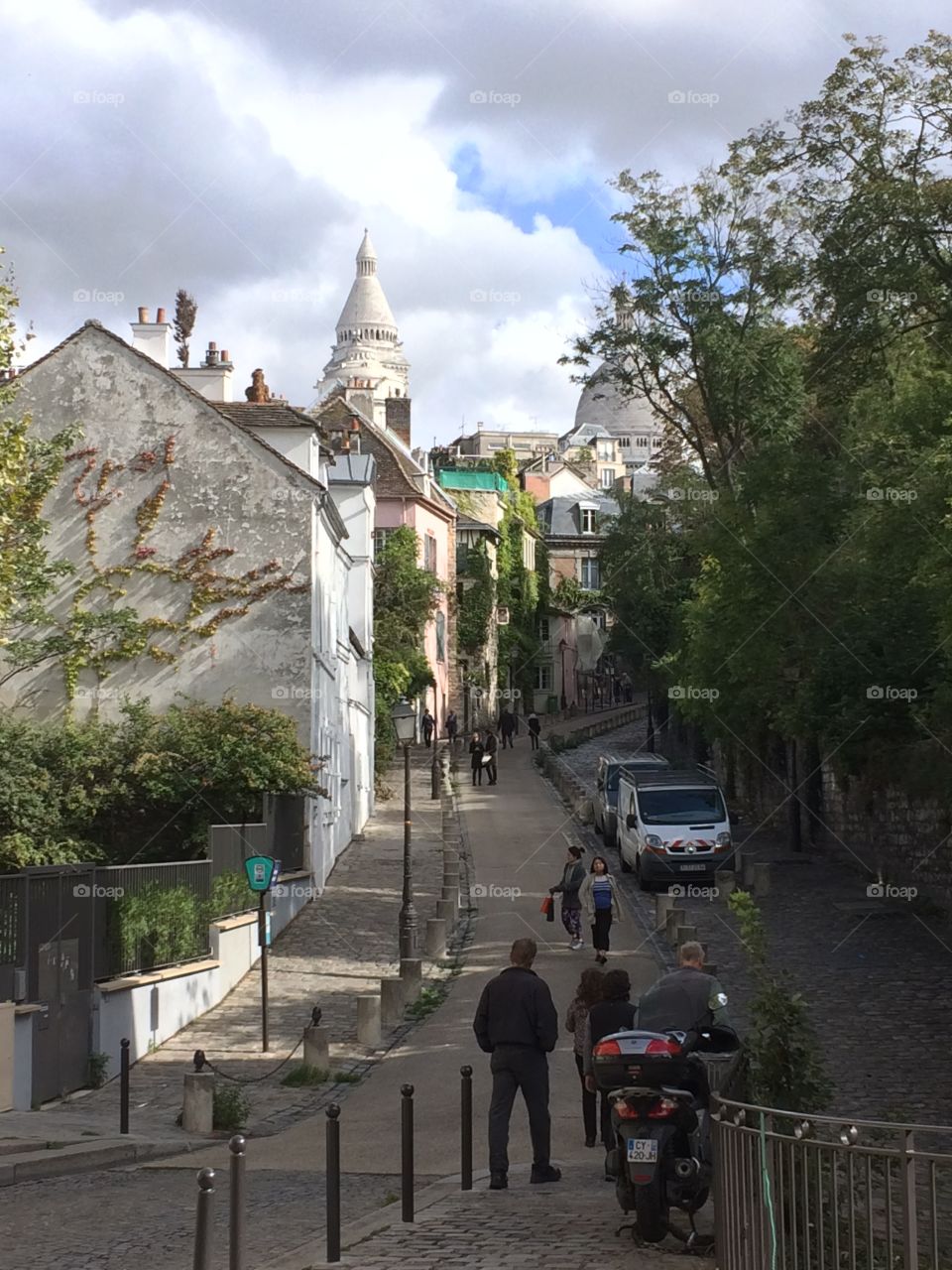 Winding Streets of Montmarte 
Montmarte, Paris 