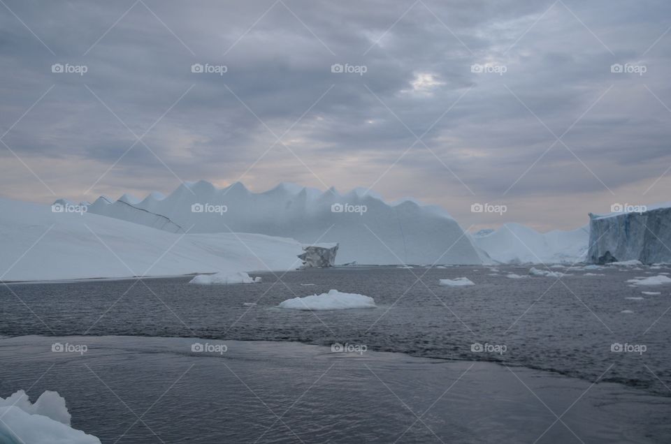 Midnight Sun Sailing Greenland