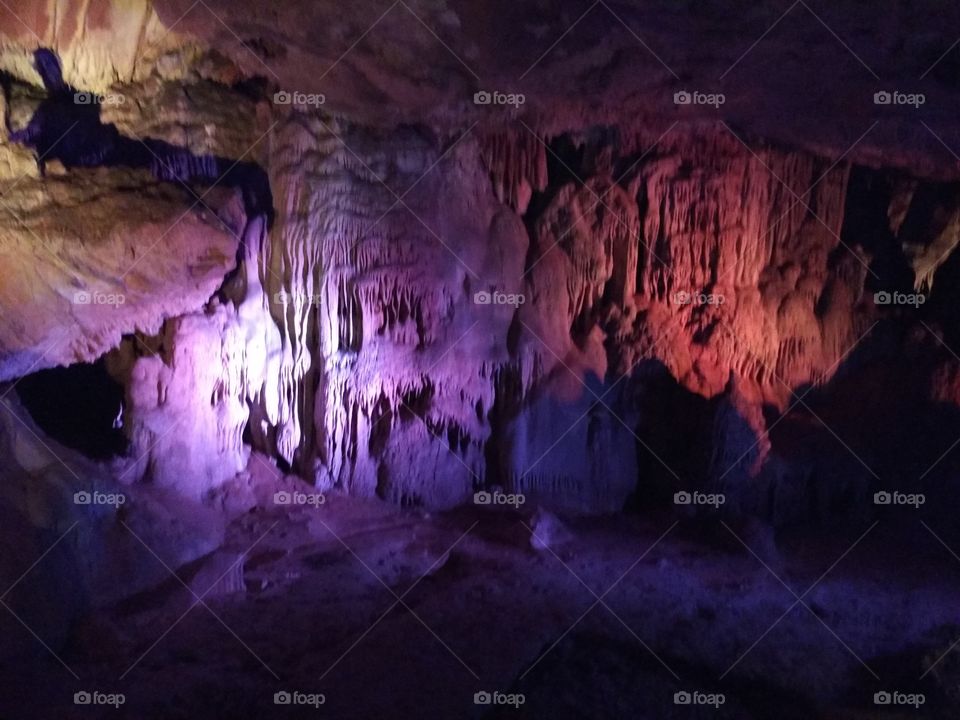 meet the dark sfentoni cave