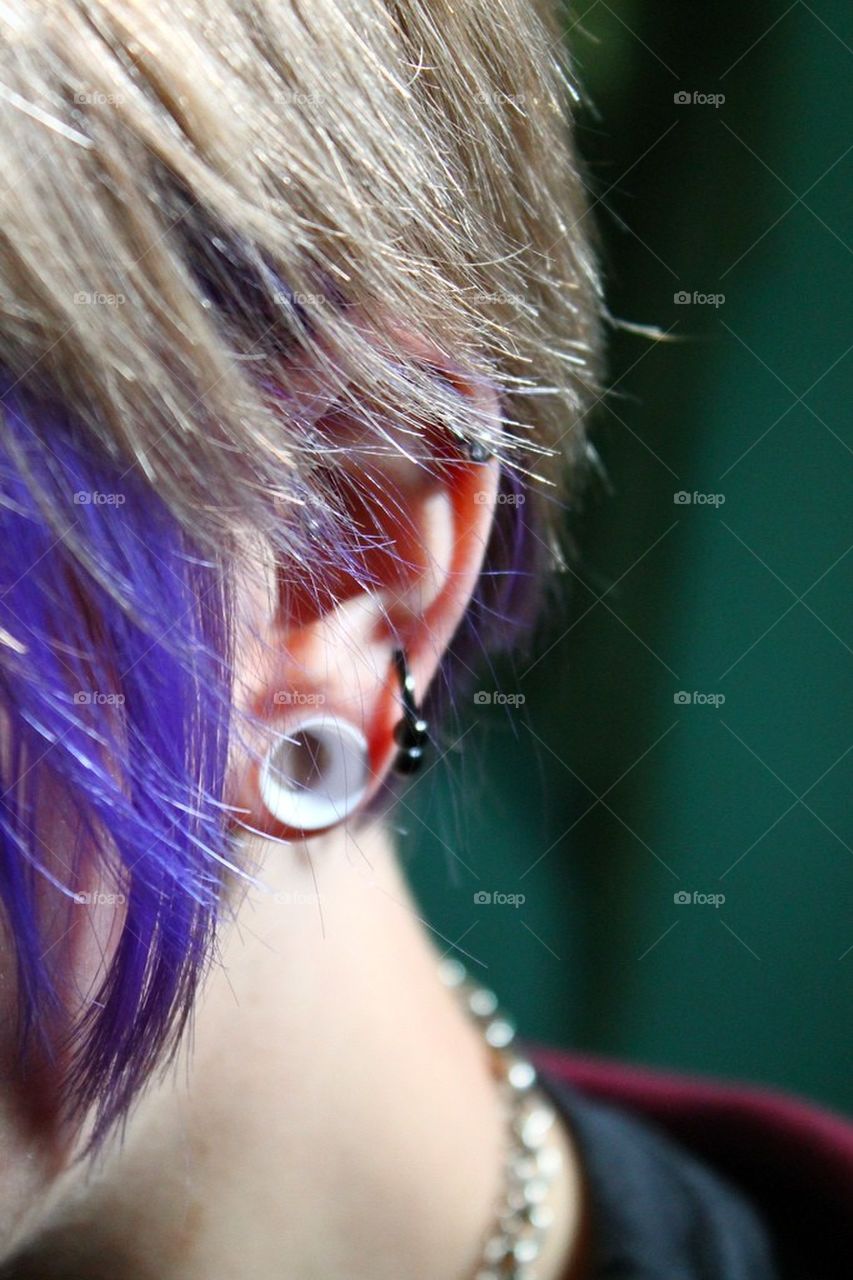 Stretched ears