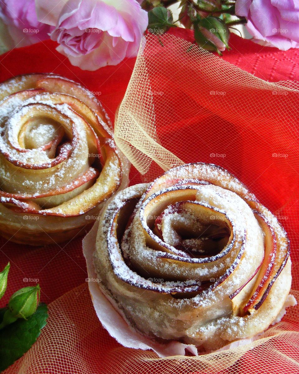 Puff pastries Roses