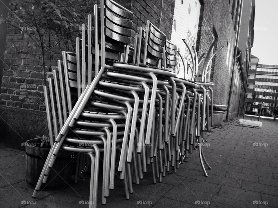 street brick chairs pacement by elakkanin