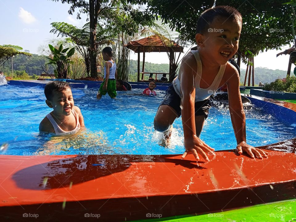 Kids always love water