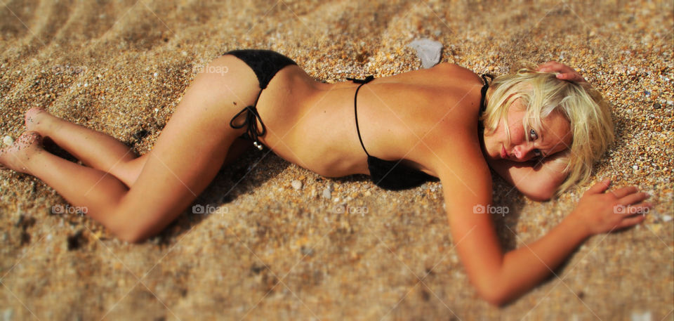 beach girl woman sun by geebee