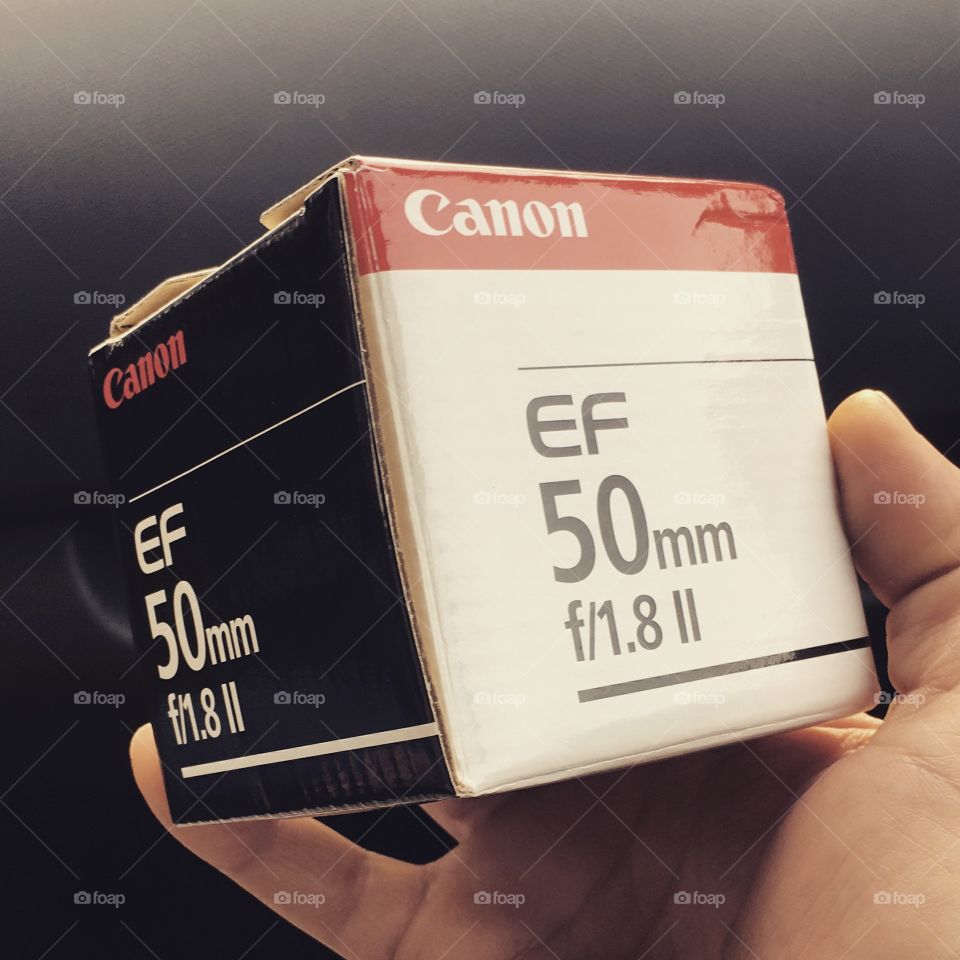 New Canon 50mm F1.8 II box