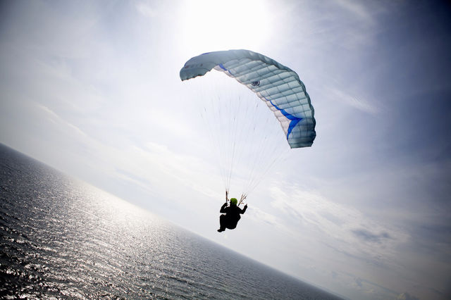 sky ocean sports flying by digitalambivalens