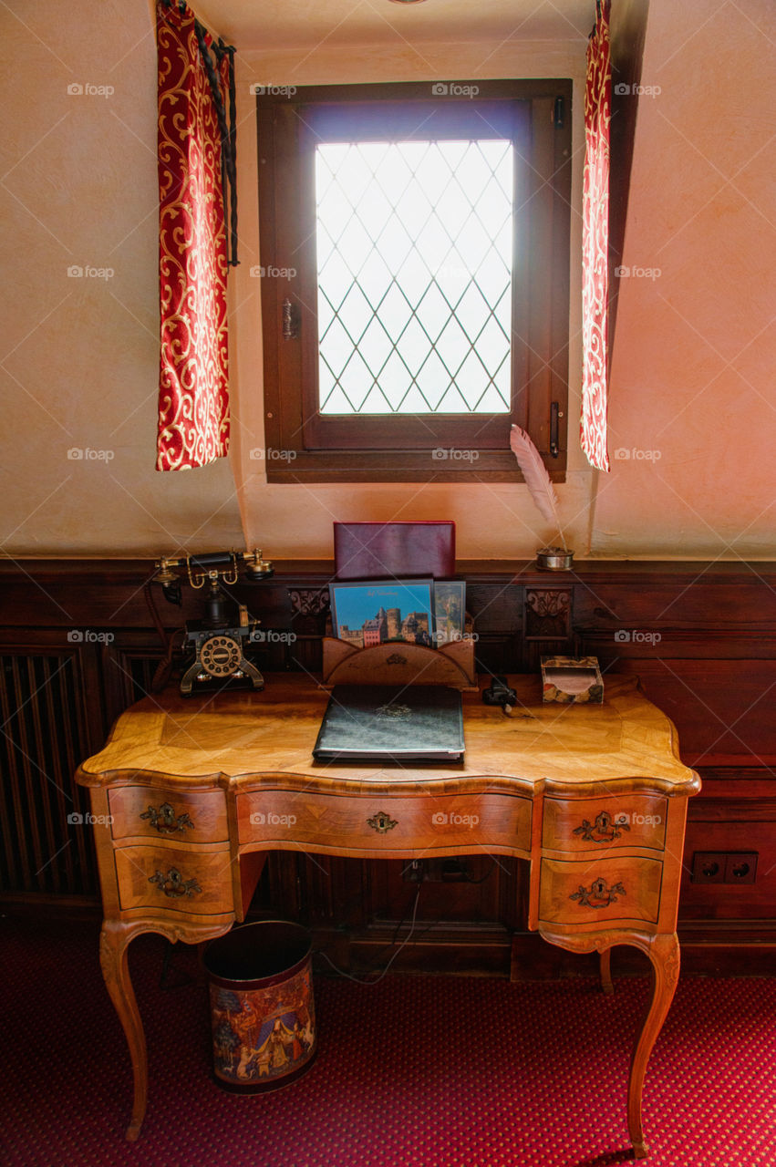 Writing desk 