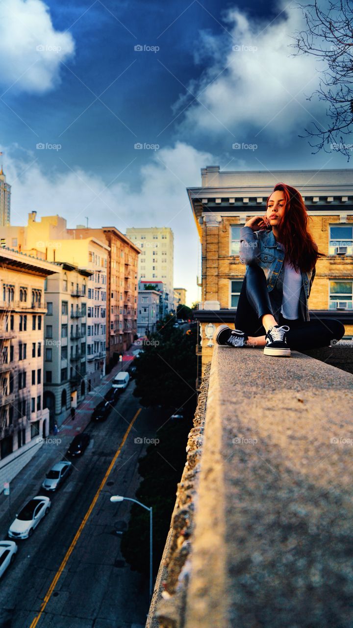 @iameilyn sitting a ledge obviously contemplating the meaning of life to its fullest....”My life is a performance for which I was never given any chance to rehearse” - Ashleigh Brilliant
Explore#
Your
👁 AF
MORE
#chasingrooftops