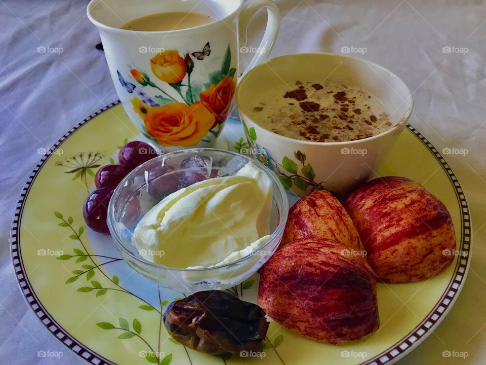 Food
Healthy
Yogurt
Tea
Milk