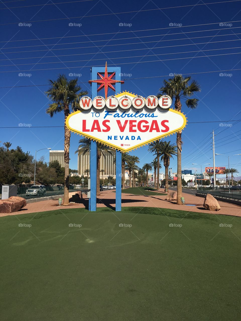 Las Vegas welcome sign