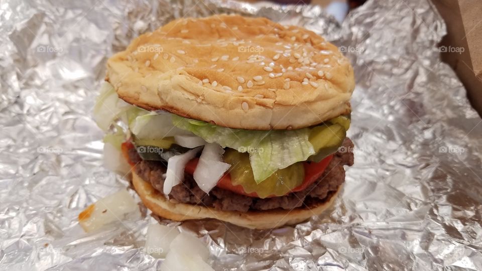 deluxe burger