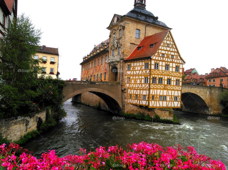 Cities and countrysides