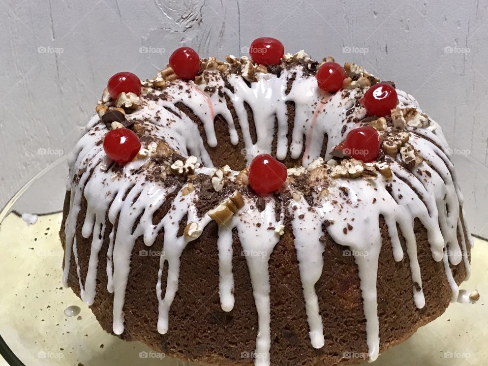 Bundt cake with nuts and cherries 
