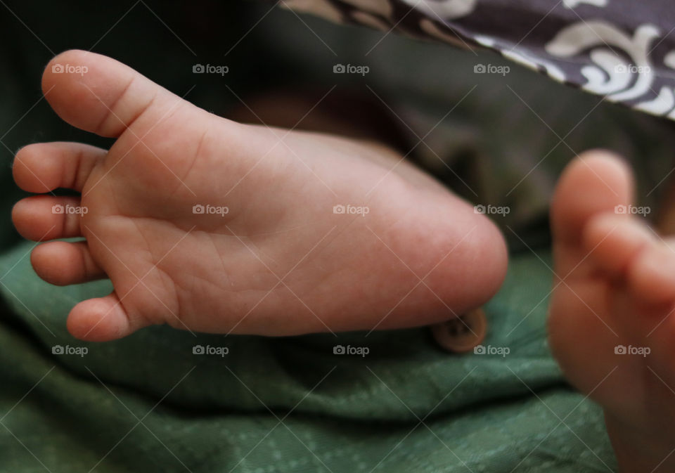 Baby Foot Detail