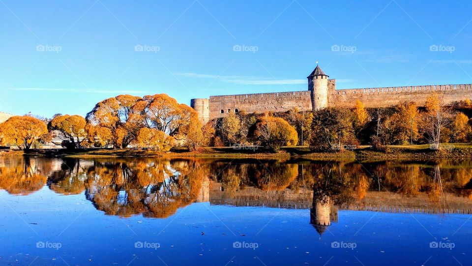 Autumn time 🍁🍂 Wonderful season 🍁🍂 Reflection 🍁🍂