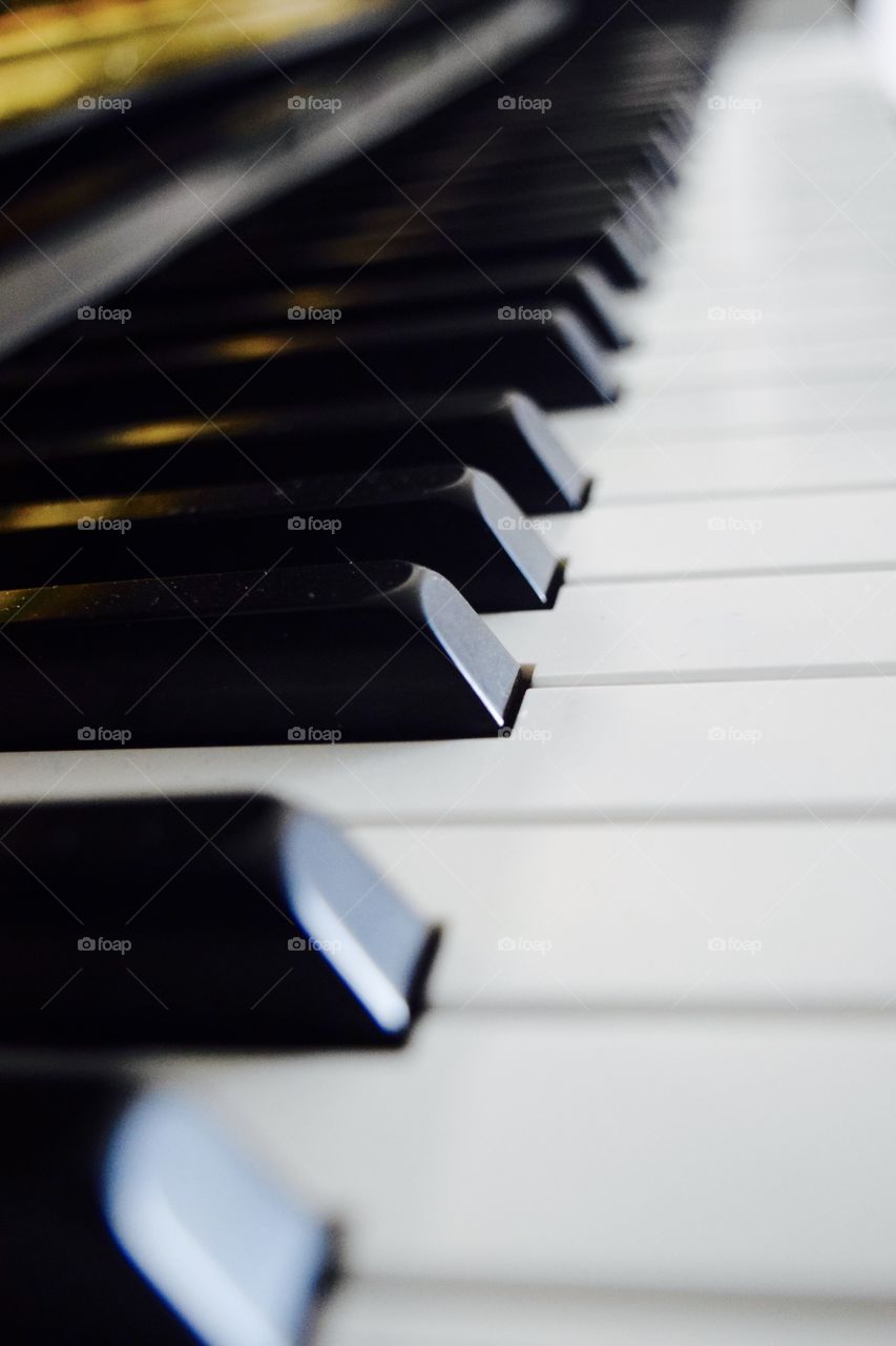 photos of my piano for a change
