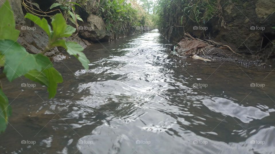 river water flow