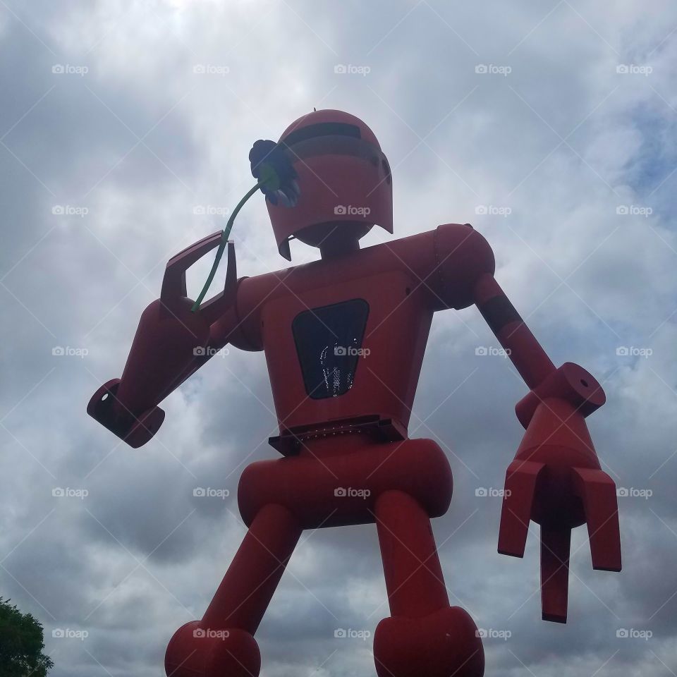 robot statue
