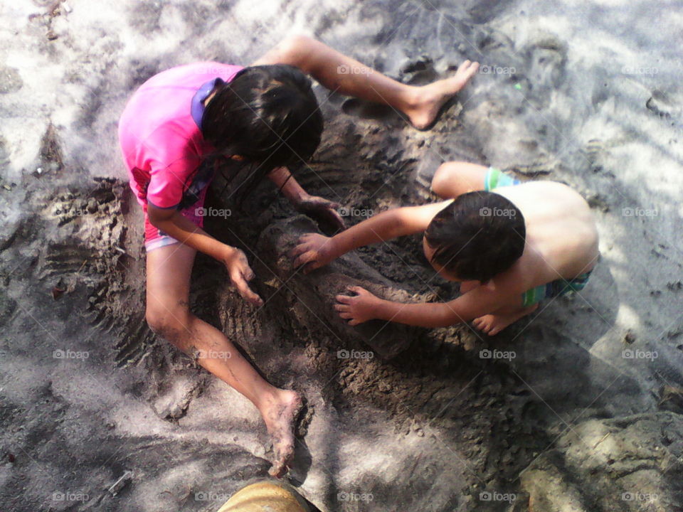 play with sand is not so fun without you.